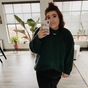 Meet your Posher, Natalie